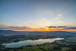 gruyere_lake_sunset_010