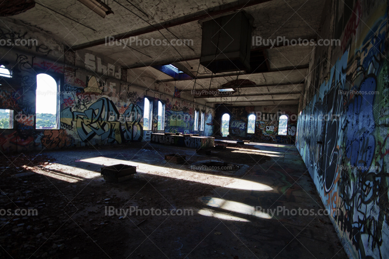 Sunlight through windows in abandoned building