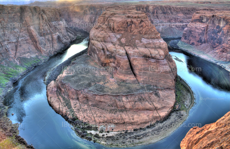 Horseshoe Bend HDR et fleuve Colorado au coucher du Soleil