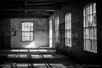 Photo: N&B Usine Abandonnée 002