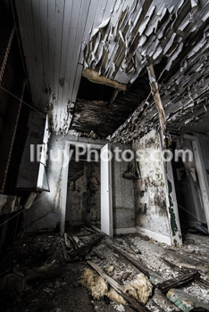 Photo: Creepy Closet Door 002